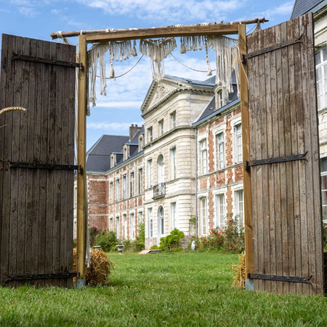 Arch macramé